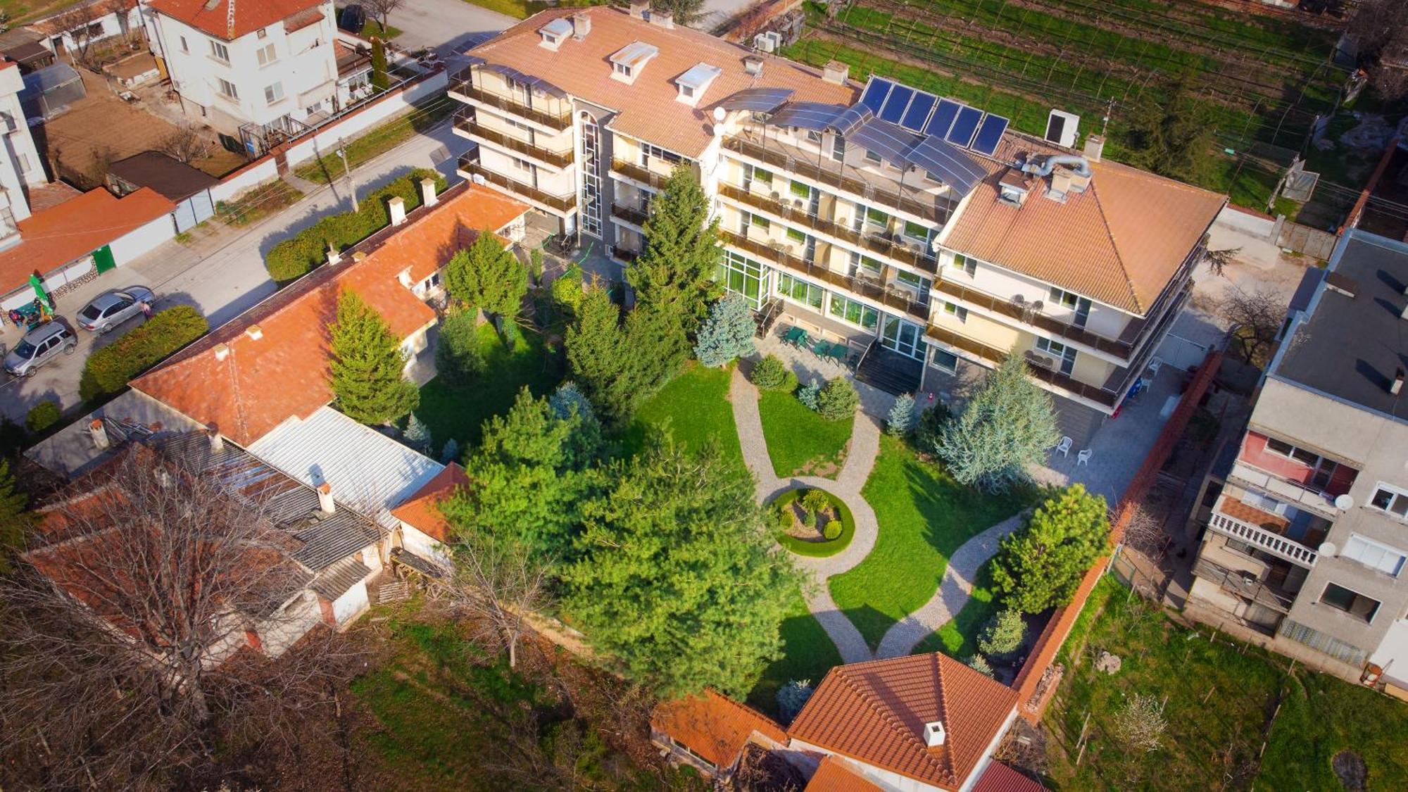 Парк-Хотел Клементина Trud Exterior photo
